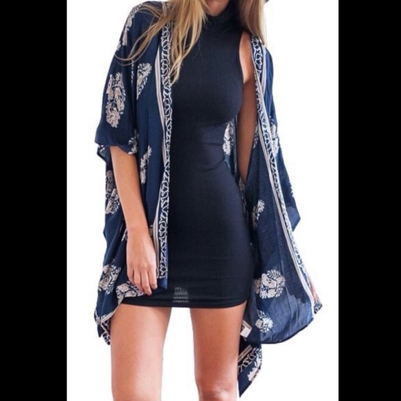 NWOT Beautiful Navy Bohemian Open Kimono - Picture 8 of 14